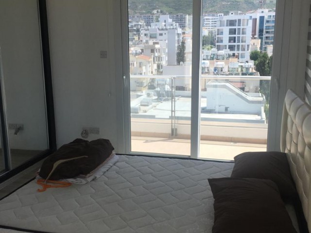 Penthouse Mieten in Girne Merkez, Kyrenia