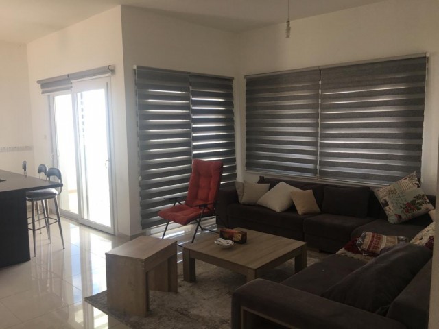 Girne Merkeze Yakın Gloria Jeans Arkası  2+1 Penthouse