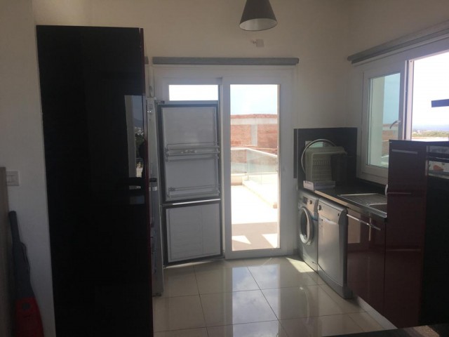 Penthouse Mieten in Girne Merkez, Kyrenia