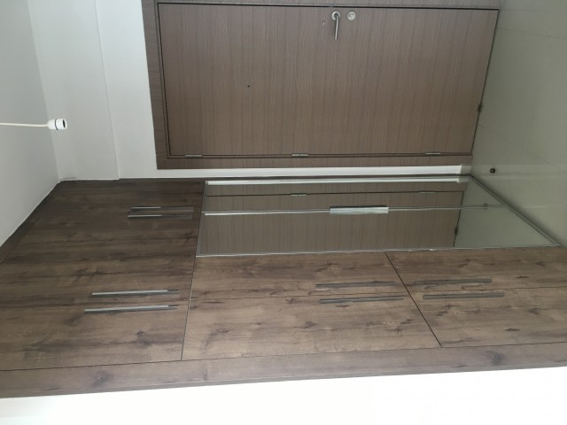 Lefkoşada Dereboyuna Yakın Yeni Bina Kiralık 2+1