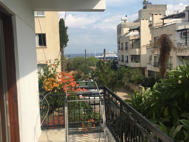 Flat To Rent in Girne Merkez, Kyrenia