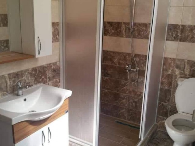 Flat To Rent in Karaoğlanoğlu, Kyrenia