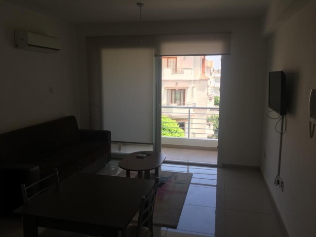 Flat To Rent in Karaoğlanoğlu, Kyrenia