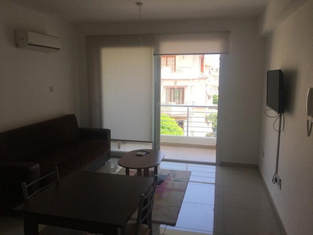 Flat To Rent in Karaoğlanoğlu, Kyrenia