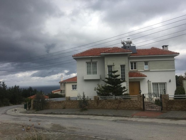 Вилла Арендовать in Karaoğlanoğlu, Кирения