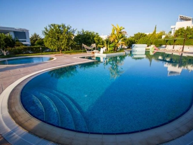 3 Bedroom Twin-Villa with Private Large Garden and Common Pool