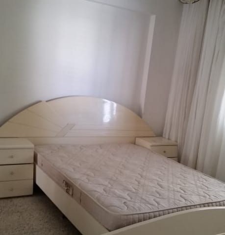 Girne Merkezde EŞYASIZ 3+1 Kiralık Daire