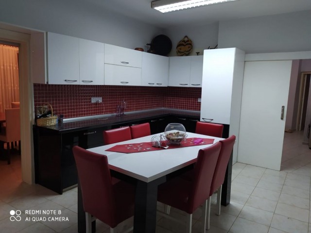 3 Bedroom Flat for Rent Güzelyurt 