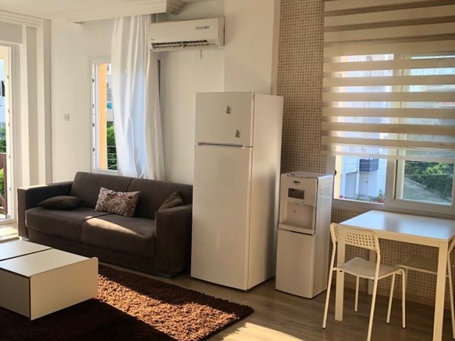 Flat To Rent in Girne Merkez, Kyrenia