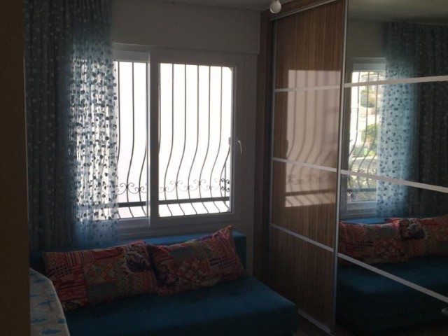 Girne Alsancakta Satılık 3+1 Penthouse Daire