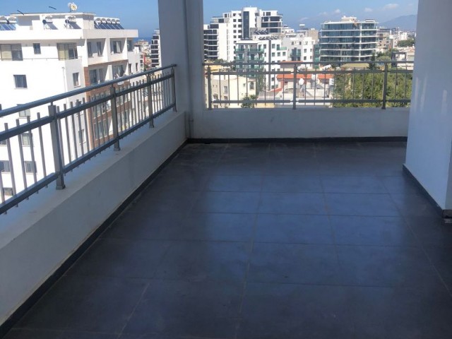 Penthouse Mieten in Girne Merkez, Kyrenia