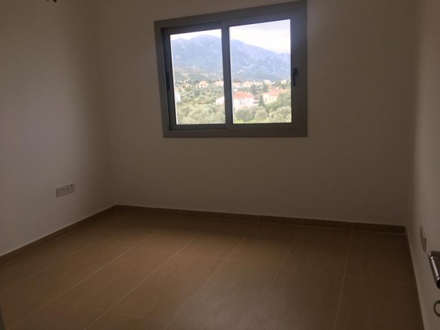 2 Bedroom Flat for sale 180 m² in Alsancak, Girne, North Cyprus