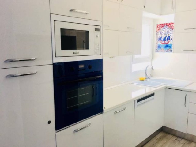 Wohnung Zum Verkauf In Kyrenia Alsancak 3 1 ** 