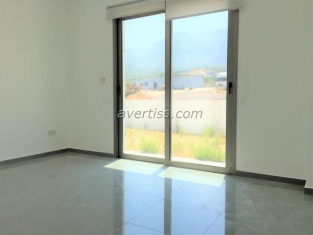 Villa Zum Verkauf In Kyrenia Alsancak 3 1 ** 