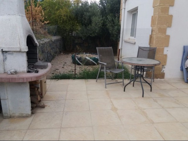 3 Bedroom Villa for sale 400 m² with private pool in Alsancak, Girne, North Cyprus