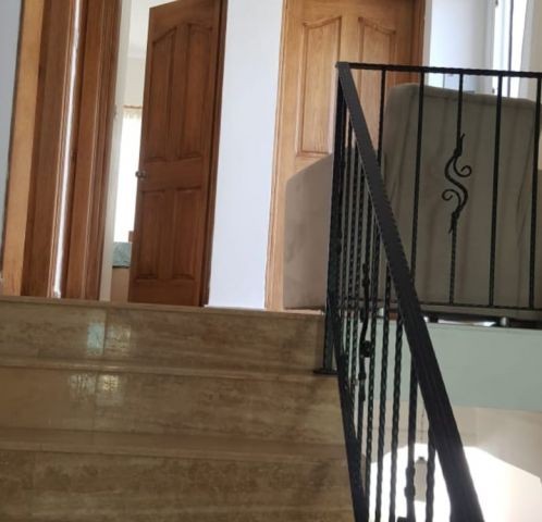 Girne Alsancak Satılık Villa 3 1