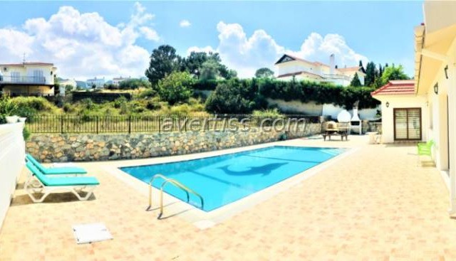 Girne Çatalköy Satılık Villa 4 1