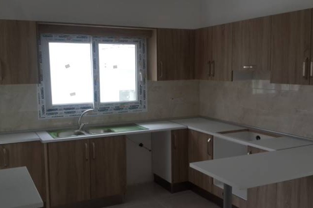 3 Bedroom Flat for sale 140 m² in Dikmen, Girne, North Cyprus