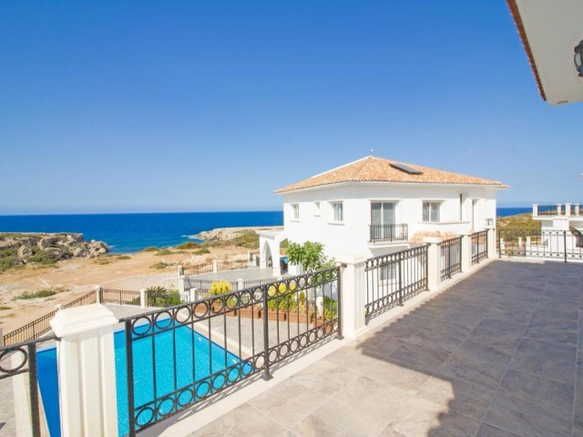 5 Bedroom Villa for sale 320 m² with private pool and fireplace in Esentepe, Girne, North Cyprus