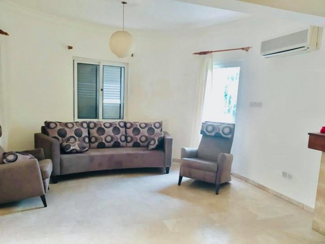 Girne Lapta Satılık Villa 3 1