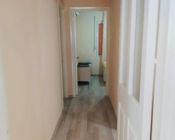 Penthouse In Kyrenia Zentrum Zu Verkaufen 3 1 ** 