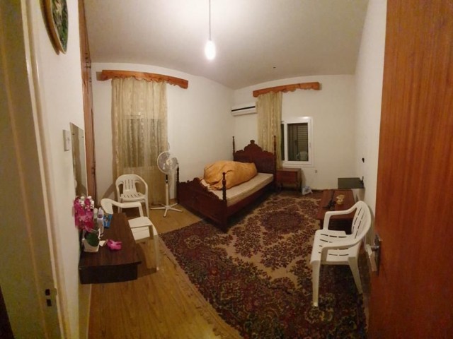 3+1 Flat for Rent in Girne Bazaar