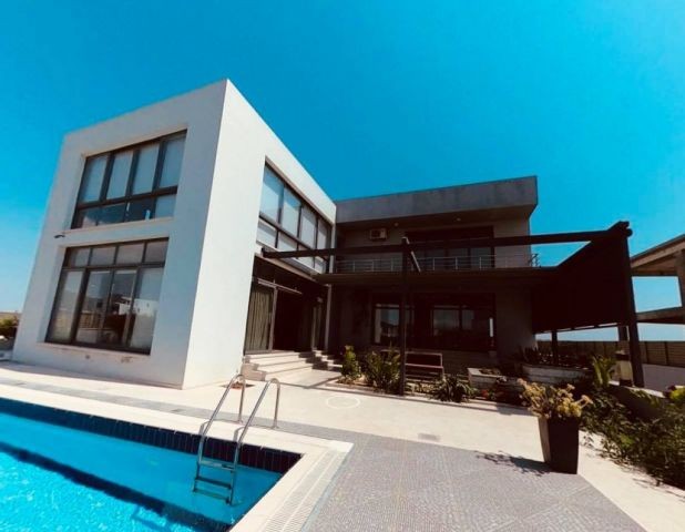 5 Bedroom Villa for sale 500 m² with fireplace in Yenikent, Lefkoşa, North Cyprus