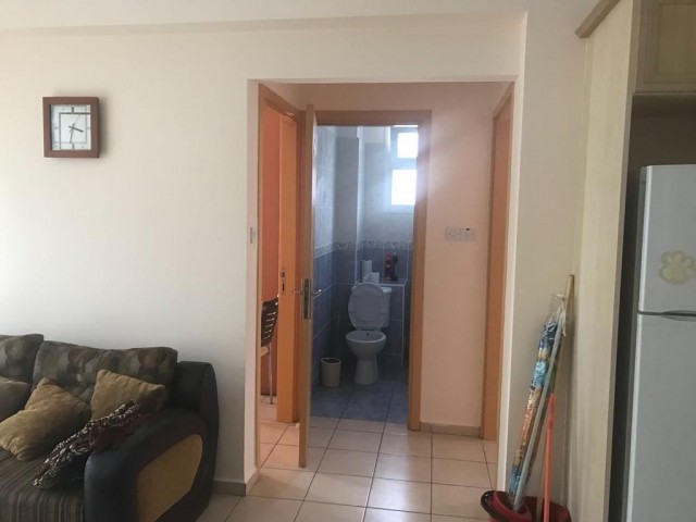 2+1 Wohnung zum Verkauf im Zentrum von Kyrenia ** 