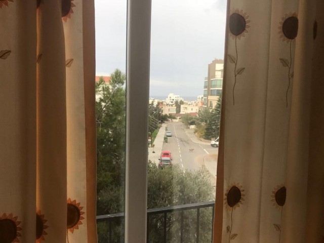 2+1 Flat for Sale in Kyrenia Center