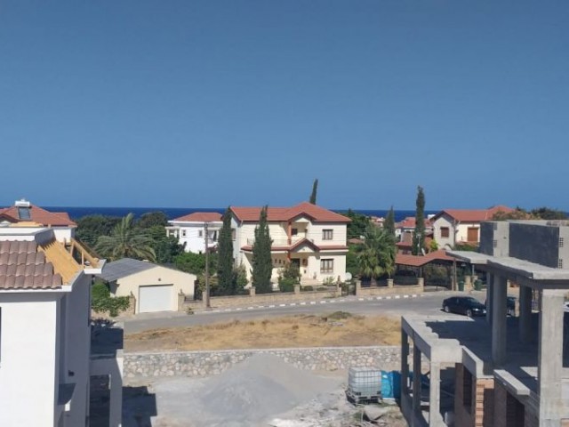 Wohnung Zum Verkauf In Kyrenia Alsancak 2 1 ** 