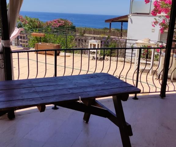 Girne Esentepe Satılık Villa 4 1