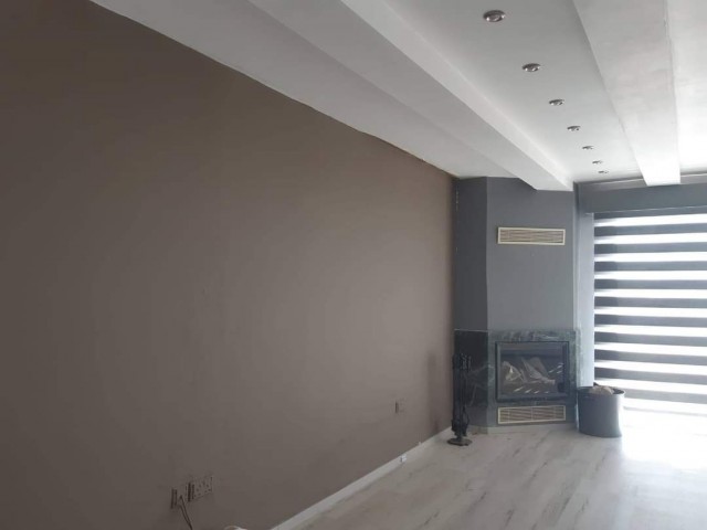 Lefkoşa Yenikent Satılık Penthouse 3 1