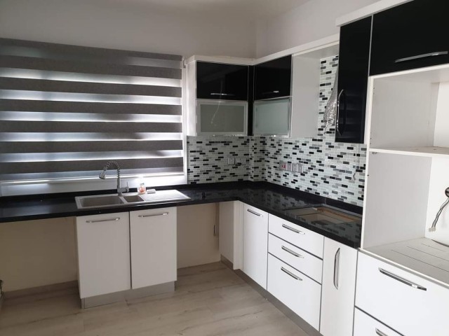 Lefkoşa Yenikent Satılık Penthouse 3 1