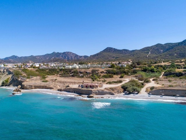 Kyrenia Esentepe Zu Verkaufen Bungalow 3 1 ** 