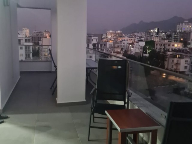 Girne Merkez Satılık Penthouse 3 1