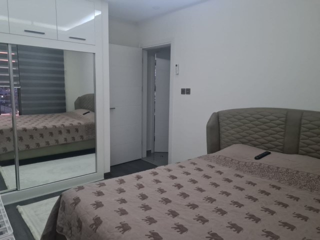 Girne Merkez Satılık Penthouse 3 1