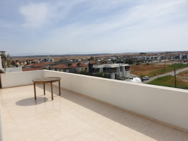 Lefkoşa Yenikent Satılık Penthouse 3+1