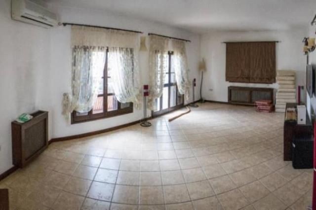 Villa Zu Verkaufen In Nikosia Yenikent 3 + 1 ** 