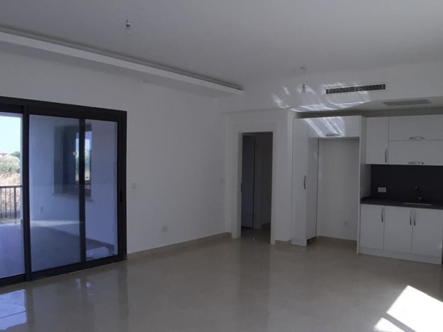 Kyrenia Zeytinlik Flat For Sale 2+1