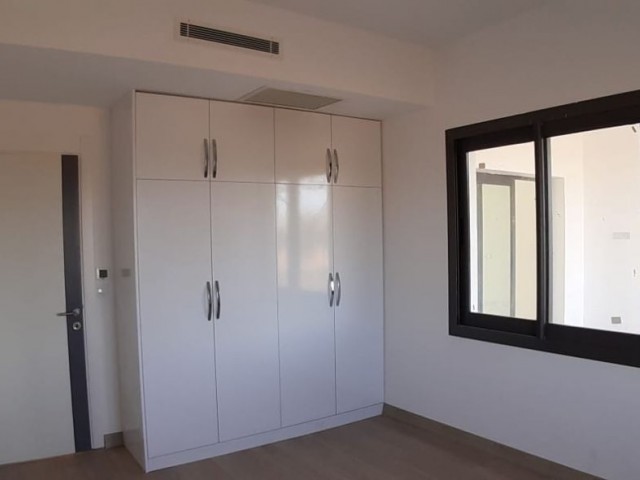 Kyrenia Zeytinlik Flat For Sale 2+1