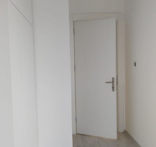 Kyrenia Zeytinlik Flat For Sale 2+1