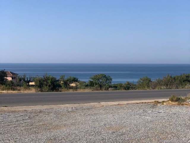 Land Zum Verkauf In Kyrenia Garten ** 