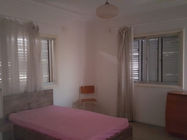 Nicosia Ortakoy Flat For Sale 3+1