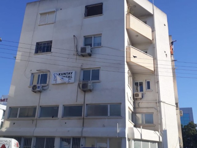 Nicosia Kucuk Kaymakli Flat For Sale 3+1