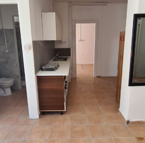 Girne Bellapais İlim Üniversitesi Yakını Kiralık 3+1 Daire