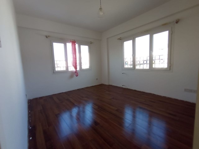 Nicosia Yenikent Flat For Sale 3+1