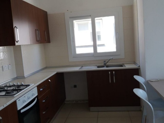 Lefkosa Hamitkoy Flat For Sale 3+1