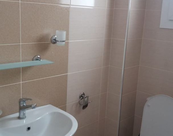 Zu verkaufen Wohnung 3+1 in Nicosia Hamitkoy