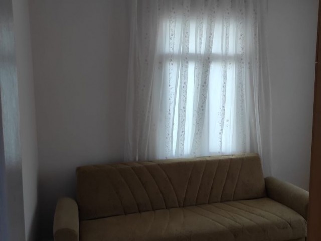 Kyrenia Upper Kyrenia Flat For Sale 3+1