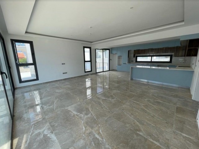 Kyrenia Alsancak Villa For Sale 3+1